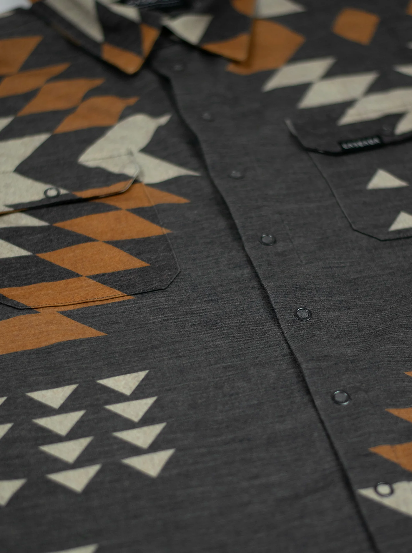 Land Outdoor Shirt - Earth Brownstone - Image 5