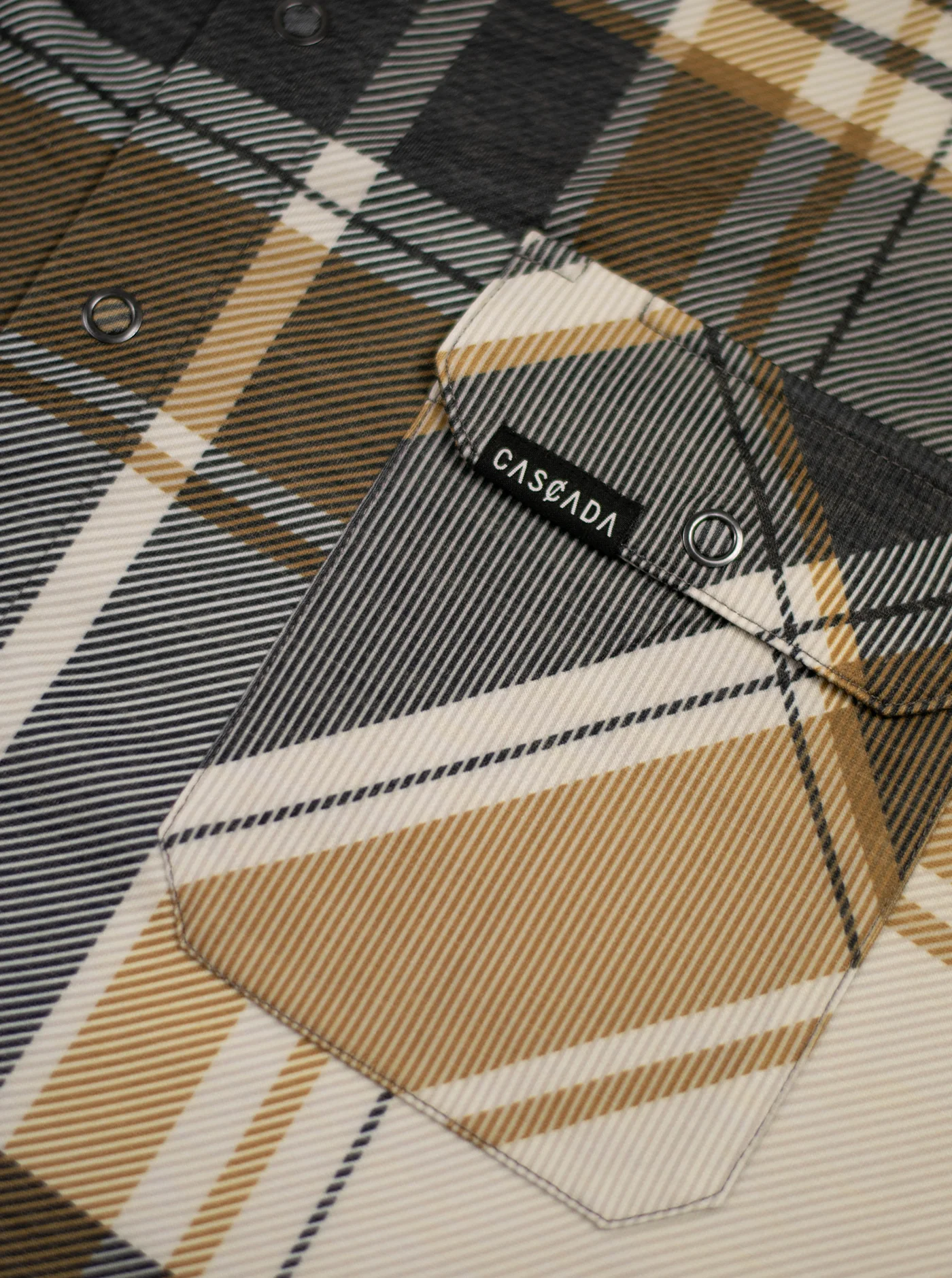 Land Outdoor Shirt - Smokewood - Image 4